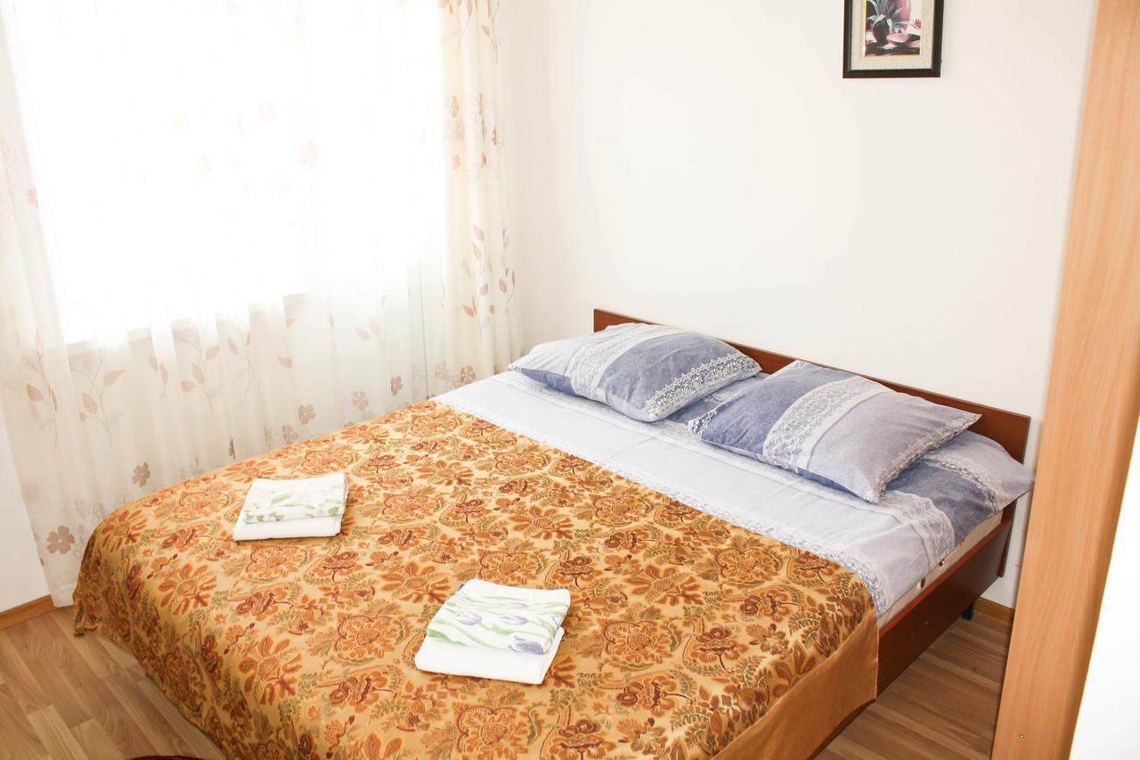 Evita Hotel Долинка Экстерьер фото